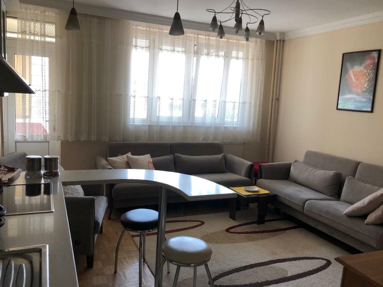Ulpiana Apartment Prisztina Zewnętrze zdjęcie